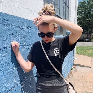 Meet your Posher, Julia